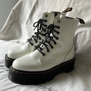 Doc Marten Jadon Platforms, Sz 38